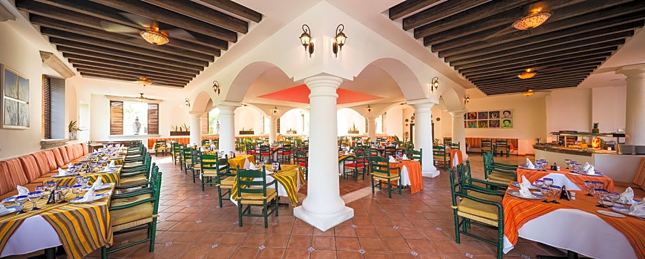 Blue Bay Grand Esmeralda - All Inclusive