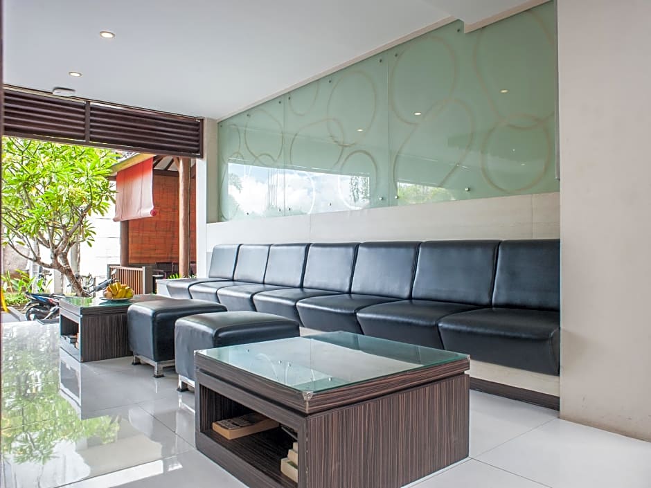Bali Chaya Hotel Legian