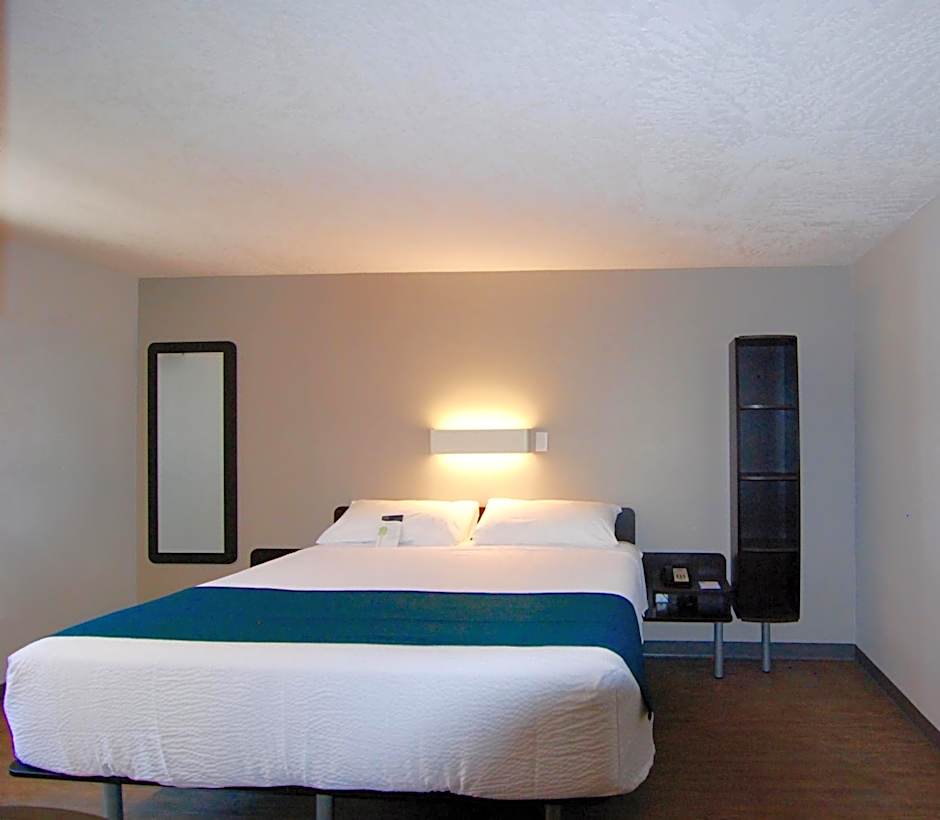 Motel 6-Saanichton, BC - Victoria Airport
