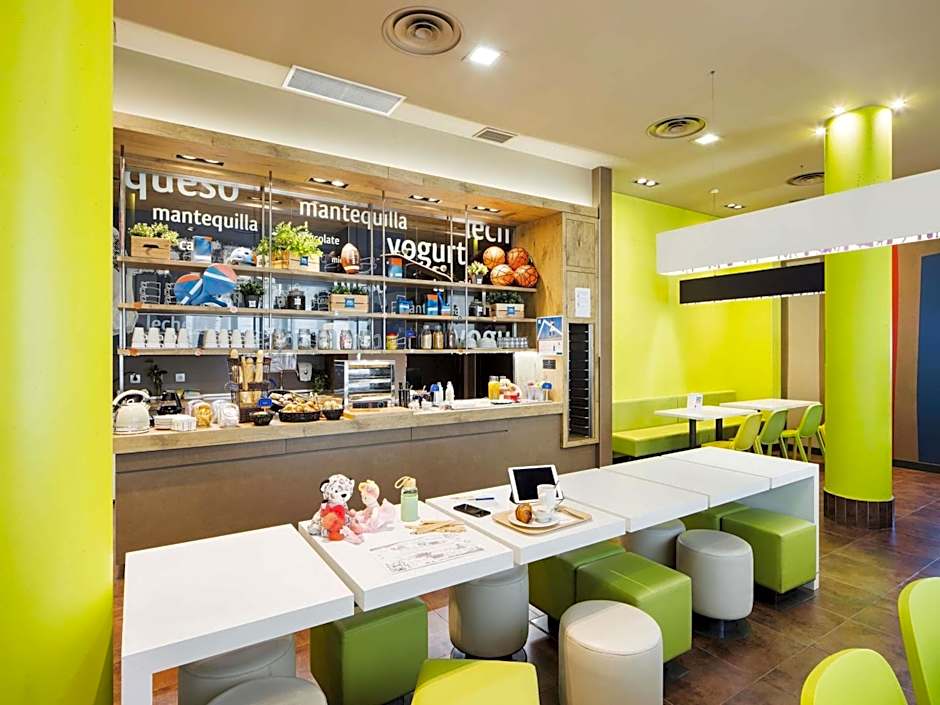 Ibis Budget Sevilla Aeropuerto