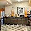 Hampton Inn By Hilton Milwaukee-Northwest
