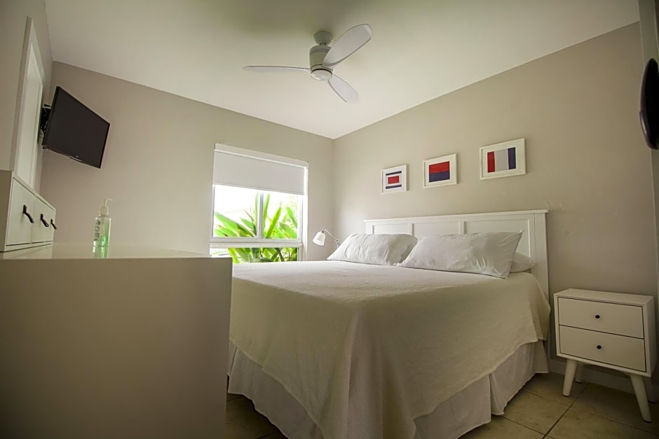 Shore View Hotel