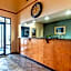Econo Lodge Inn & Suites Middletown - Winchester South