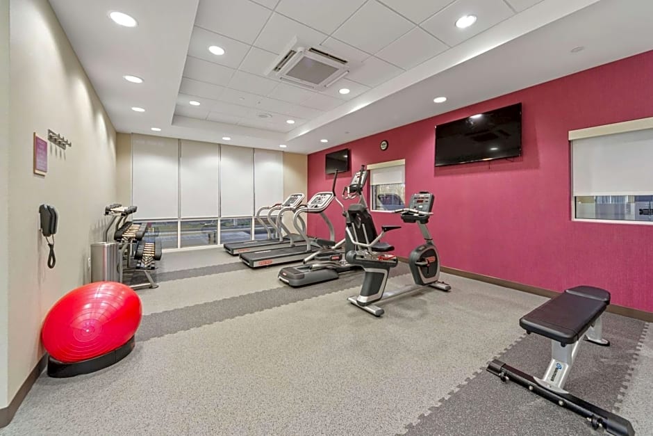 Home2 Suites by Hilton Newark-Airport, NJ