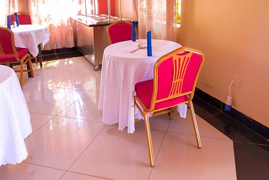 Sibyangu Standard Hotel Kampala