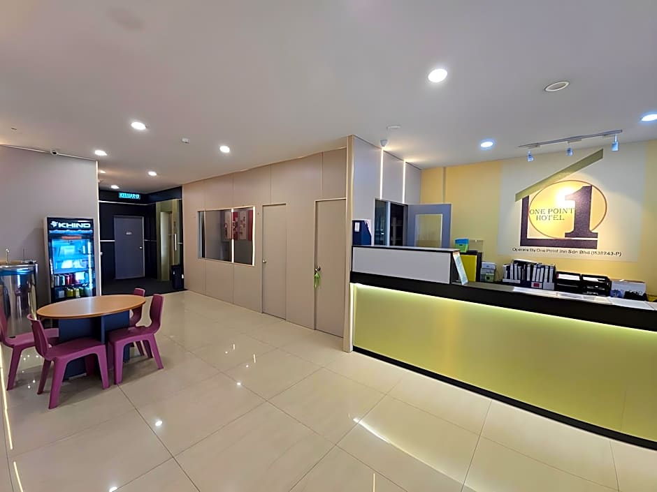 One Point Hotel @ King Centre