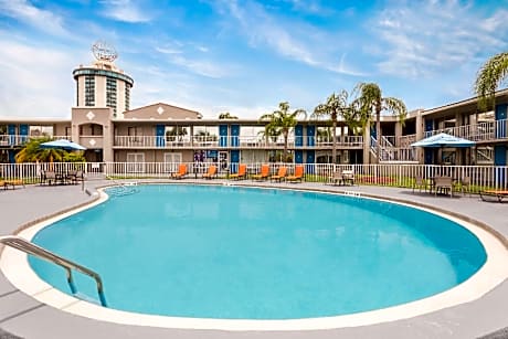 Howard Johnson by Wyndham Orlando-International Drive