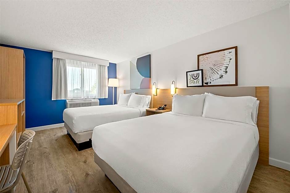 Spark by Hilton Eden Prairie