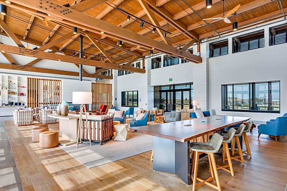 The Lodge at Gulf State Park, A Hilton Hotel