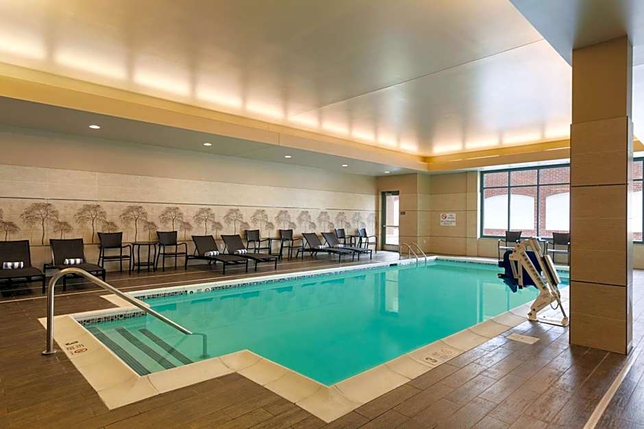 Embassy Suites By Hilton Saratoga Springs