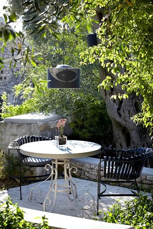 Torri e Merli, Paxoi