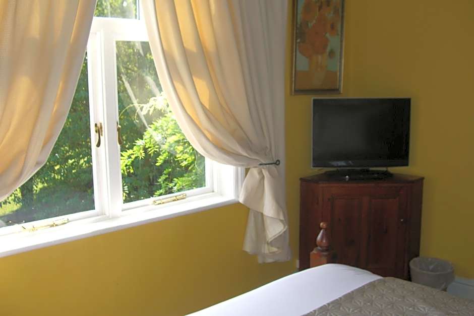 Ash Farm Country House