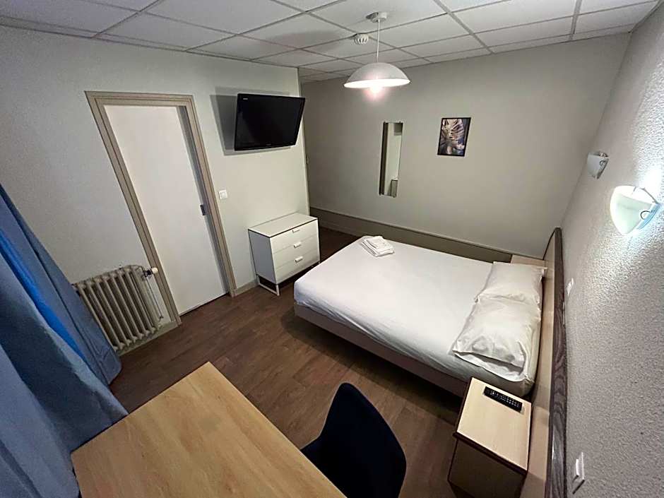 Initial by balladins, Hôtel Restaurant Broisin