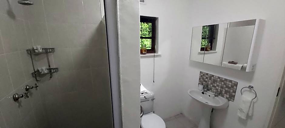 Cybele Lodge Boutique Bed and Breakfast