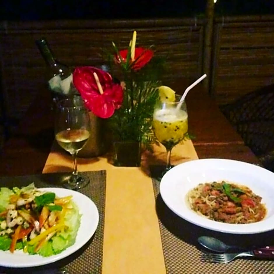 Pousada Praia das Ondas - Pe  na areia