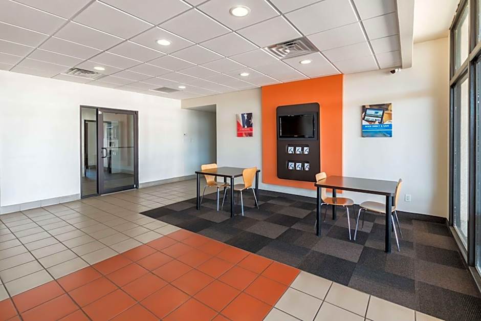 Motel 6-Stephenville, TX