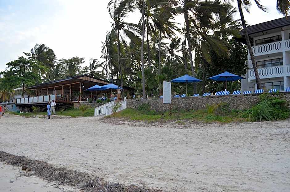 Travellers Beach Hotel & SPA