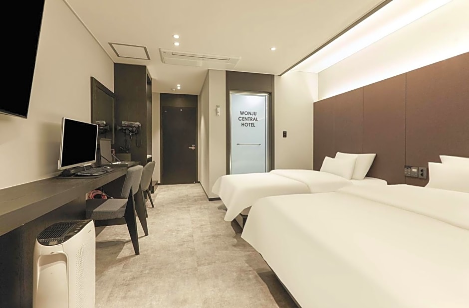 Wonju Central Hotel