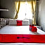 RedDoorz near Solo Square 3
