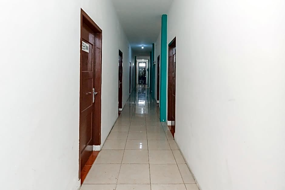 RedDoorz @ Kubu Selem Palapa Lampung