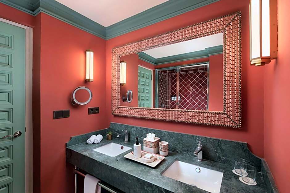 Hotel Alfonso XIII - A Luxury Collection Hotel