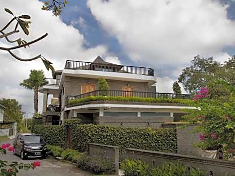 Puri Ratu Jimbaran Villa