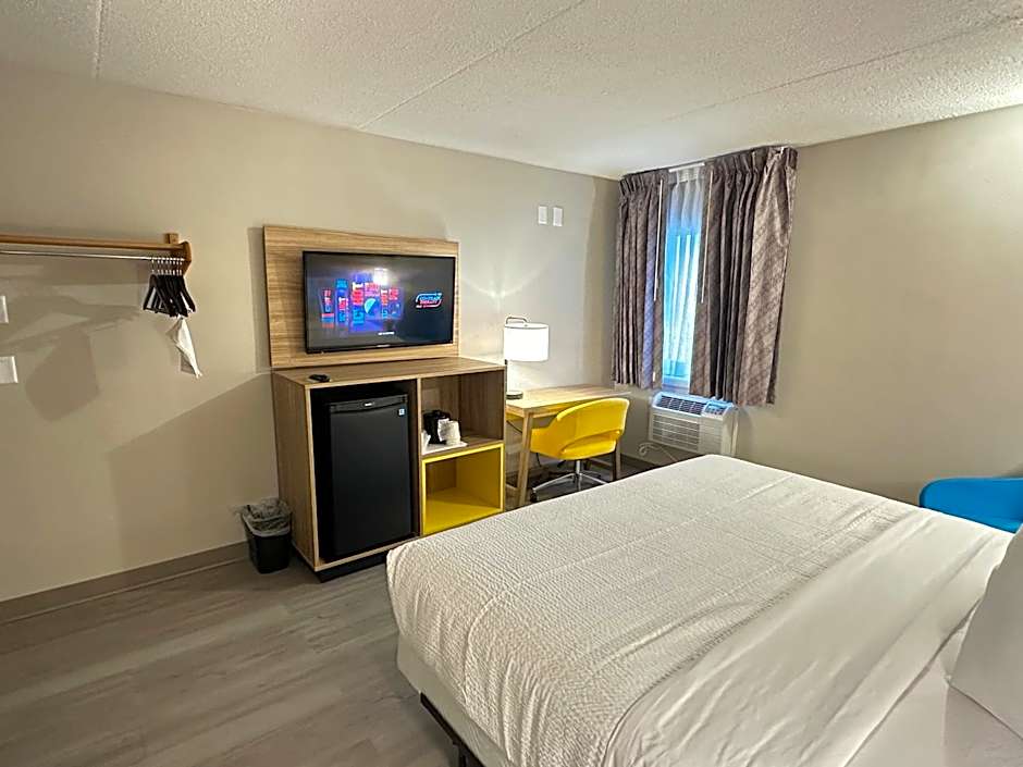 Days Inn by Wyndham Mandan Bismarck Area