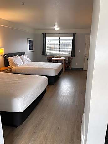 Double Room with Patio