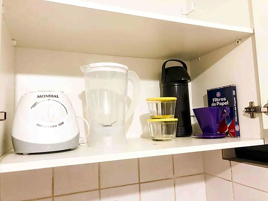 RF-86: Apê completo e aconchegante na Ponta Verde