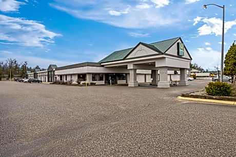 Quality Inn & Suites