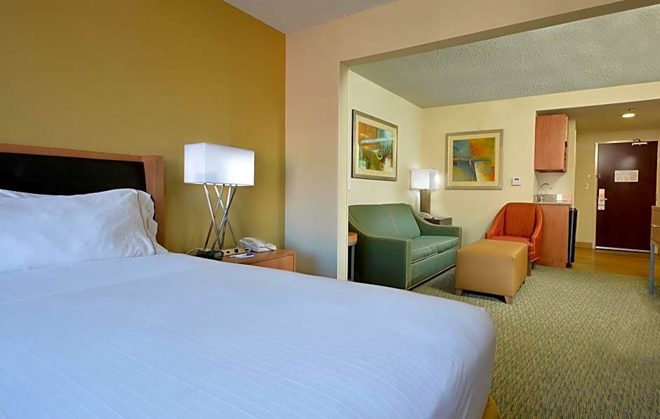 Holiday Inn Express Hotel & Suites High Point South By IHG
