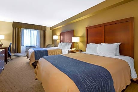 Queen Room with Two Queen Beds - Non-Smoking