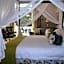 Hacklewood Hill Country House
