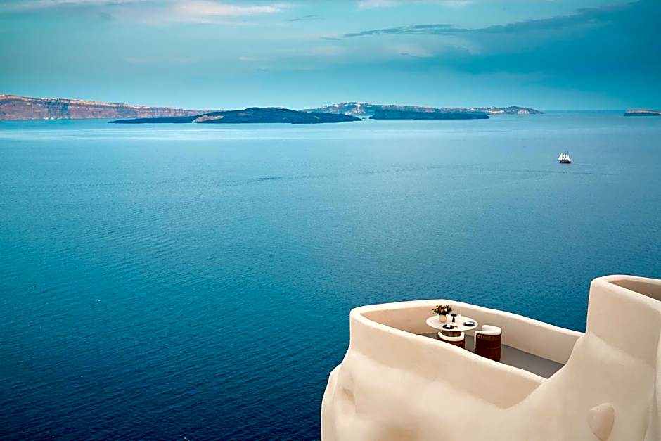 Mystique, a Luxury Collection Hotel, Santorini