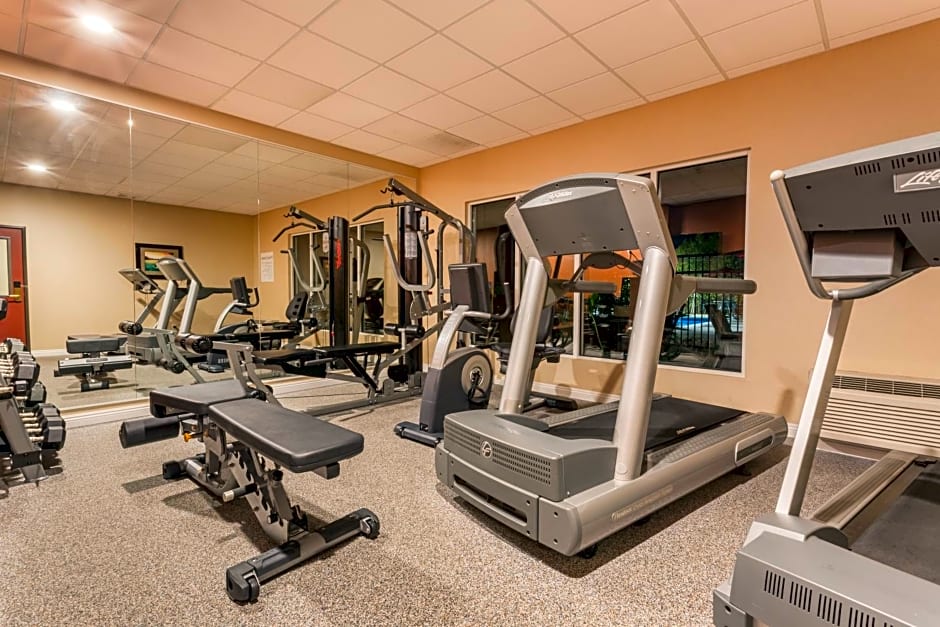 Holiday Inn Express Hotel & Suites Manteca By IHG