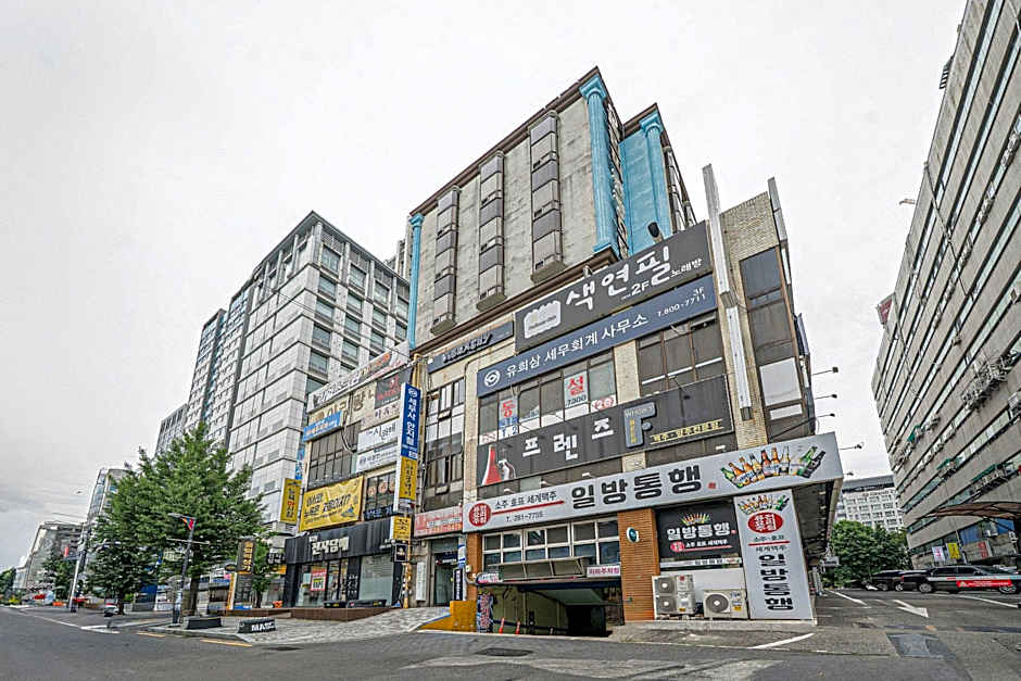 Hotel Olympic