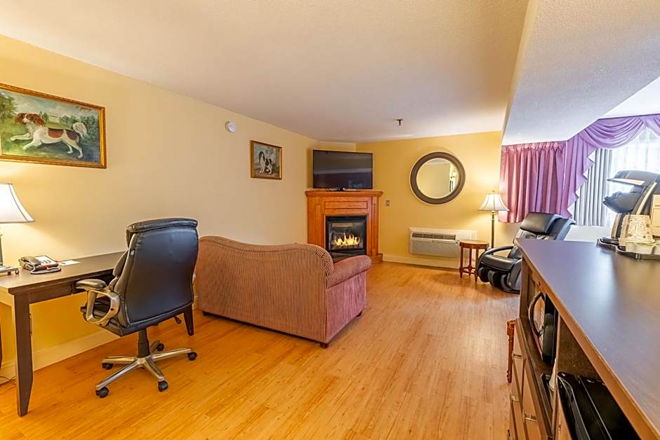Fireside Inn & Suites Waterville