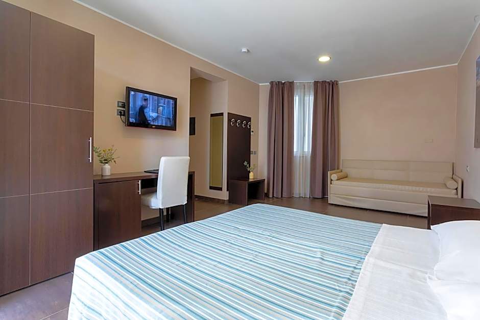 Gimmi Hotel