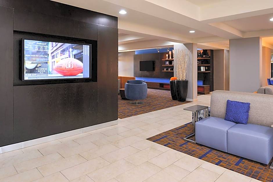 Courtyard by Marriott Milwaukee North/Brown Deer