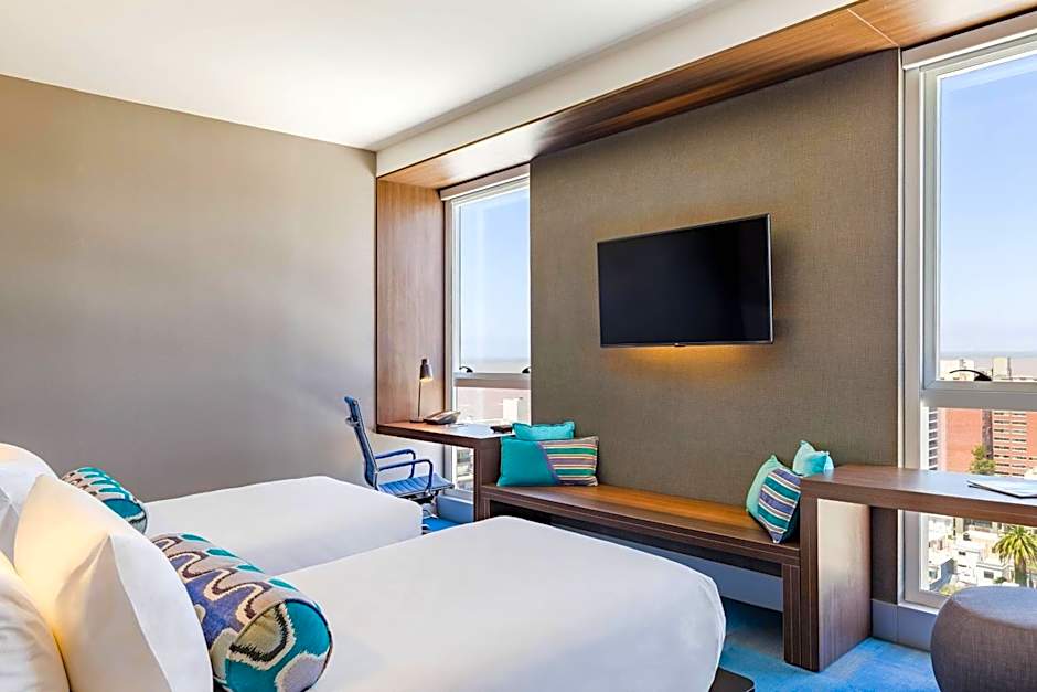 Aloft Montevideo Hotel