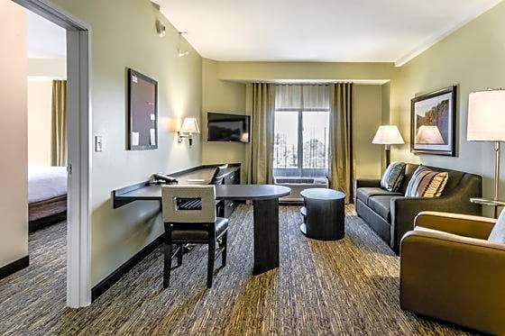 Candlewood Suites HARTFORD DOWNTOWN