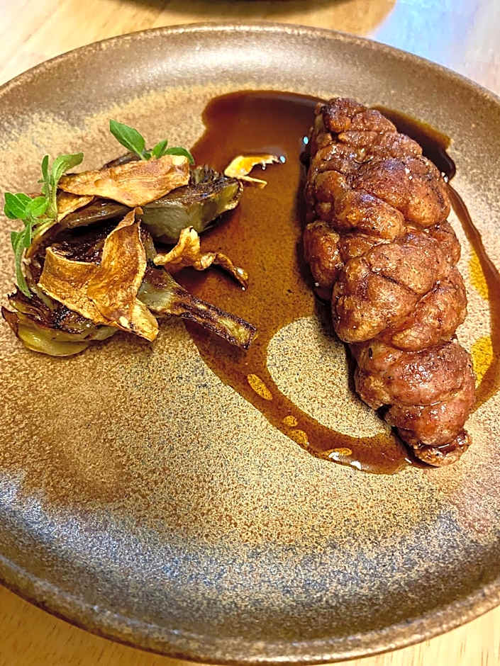 Logis Le Cheval Blanc et Le Clovis