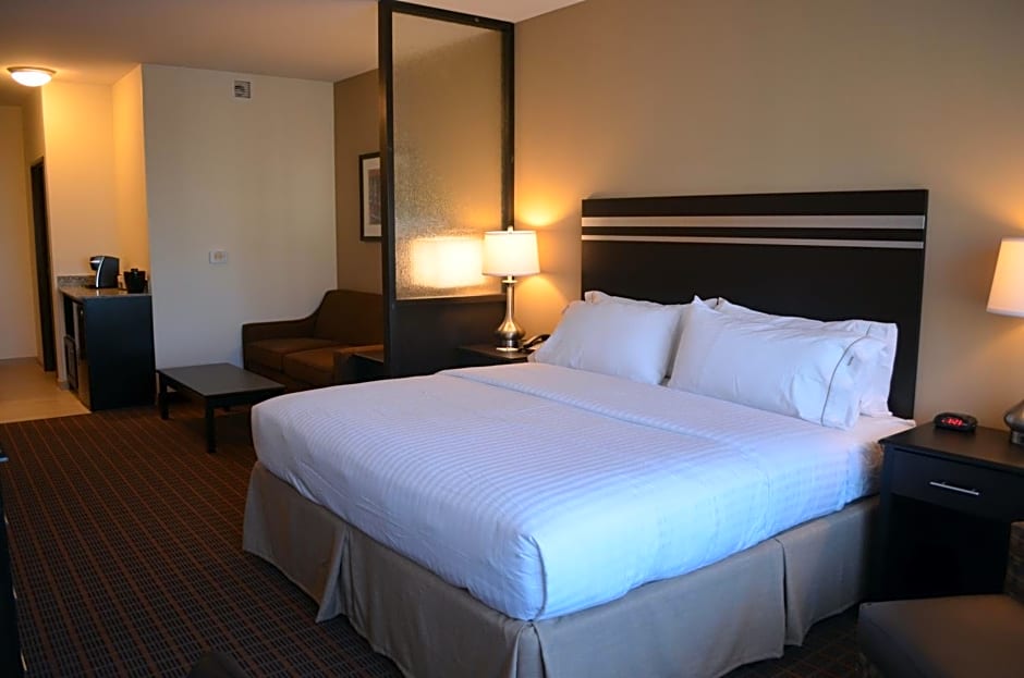 Holiday Inn Express and Suites Golden Denver Area