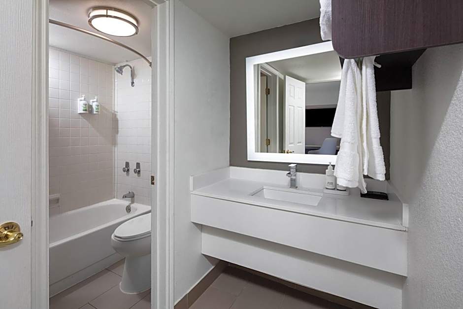 La Quinta Inn by Wyndham Omaha West