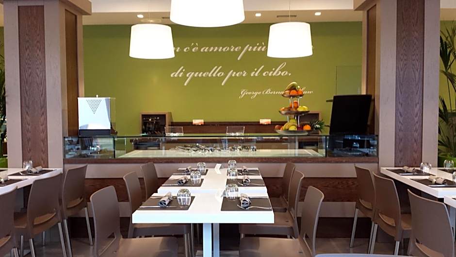 Hotel Emiliana