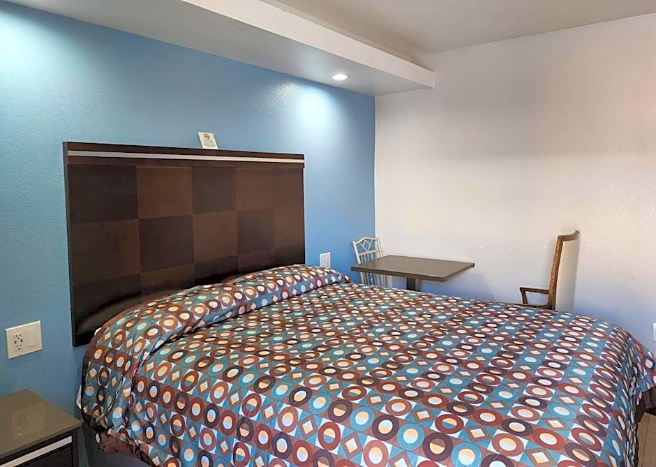 DAY N NIGHT INN - Near Universal Studios Hollywood