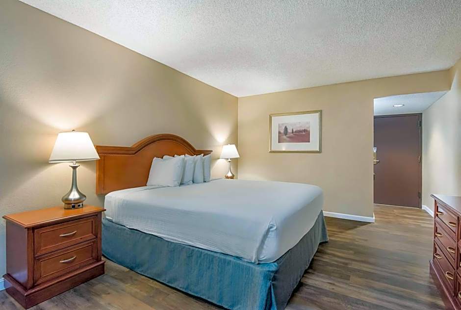 SureStay Plus Hotel by Best Western Reno Airport