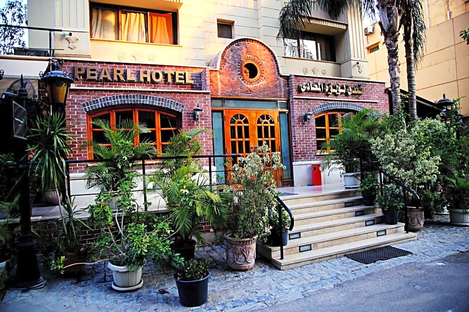 Pearl Hotel