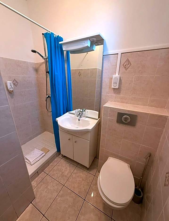 Hôtel - Pub Le Petit Bosquet