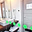 Hotel Capitolina City Chic